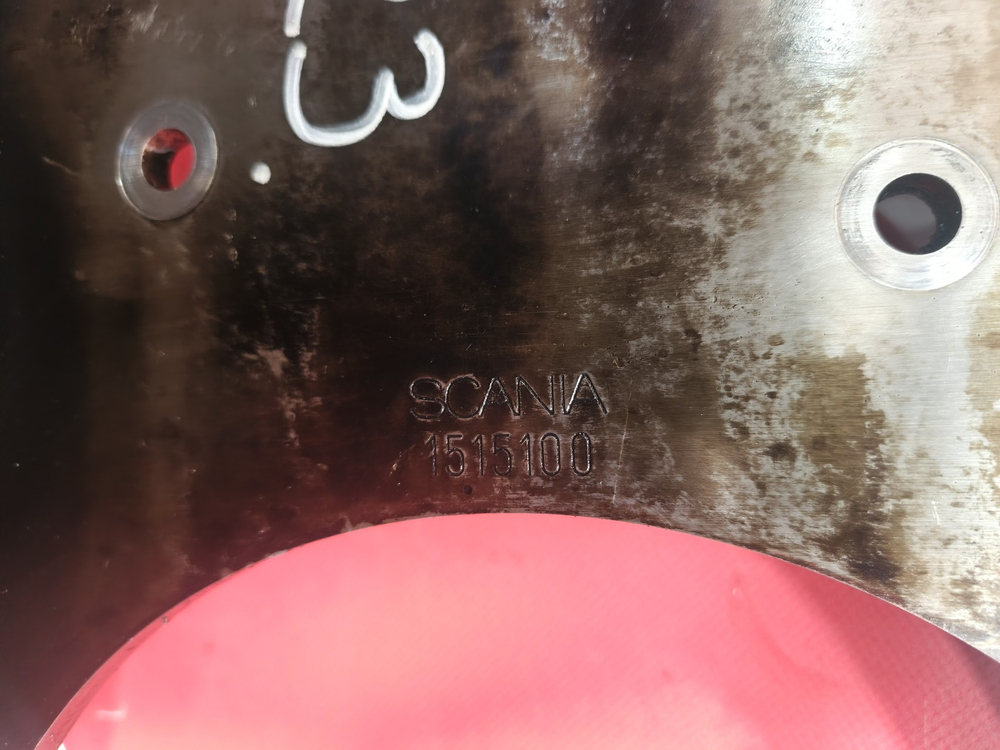 Плита двигателя