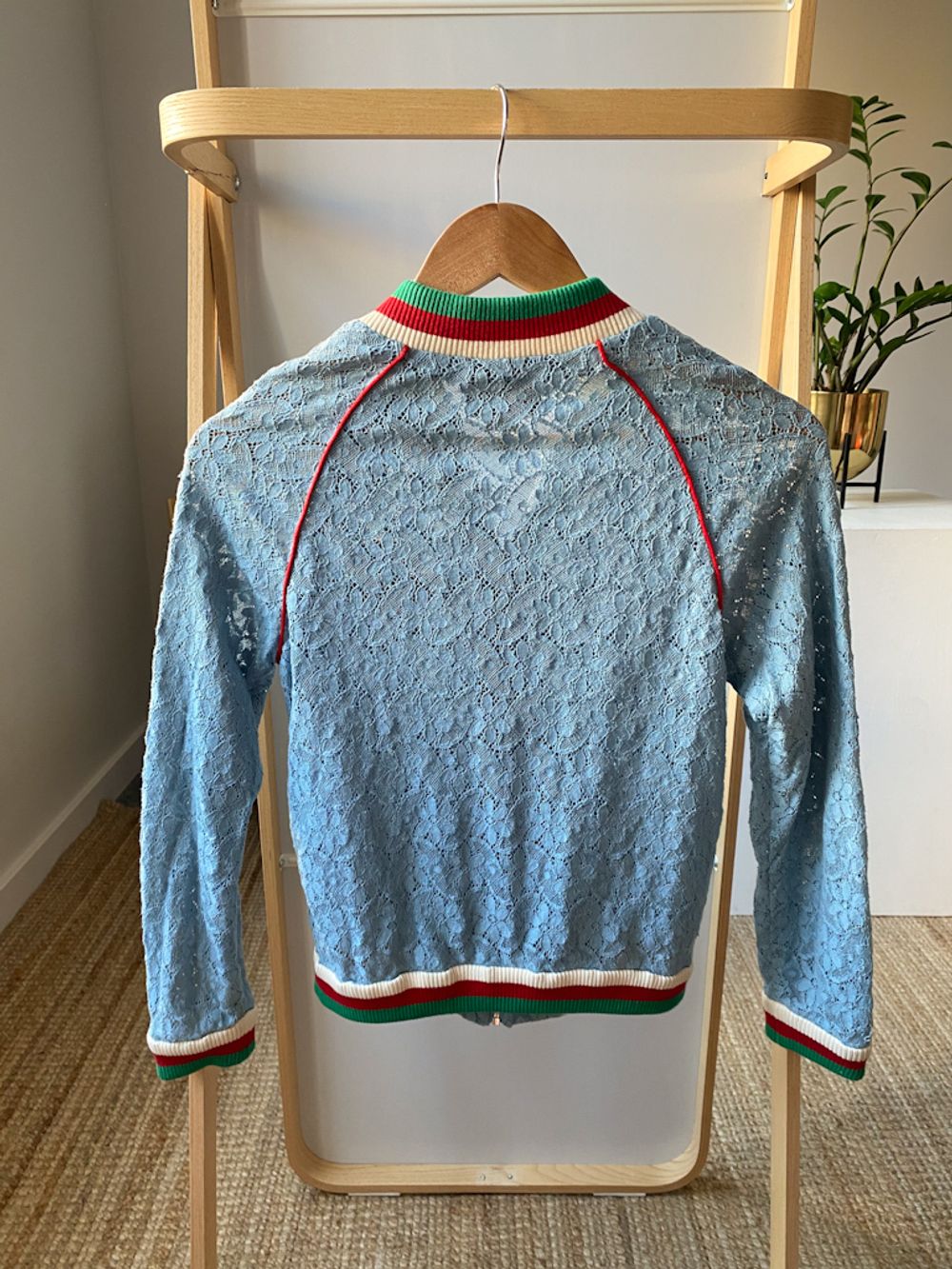Костюм Gucci, 152