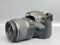 Nikon D3200 kit 18-55mm 16.000 кадров