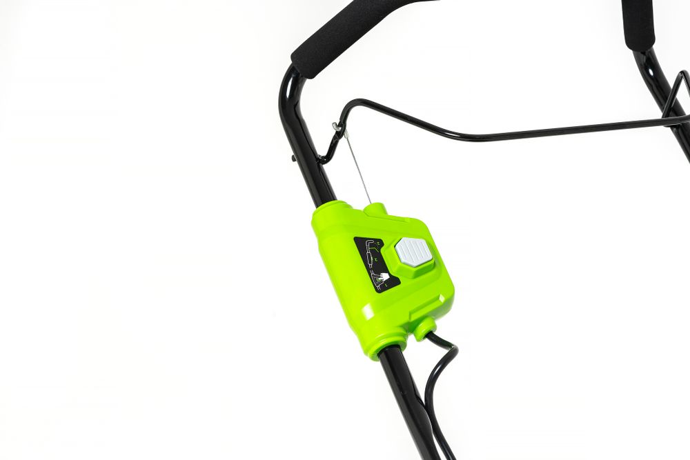 Аккумуляторная газонокосилка Greenworks GD40LM46HPK5, 40v, 46 см, (2514407UG5А), с аккумулятором 5 А·ч и быстрым зарядным устройством