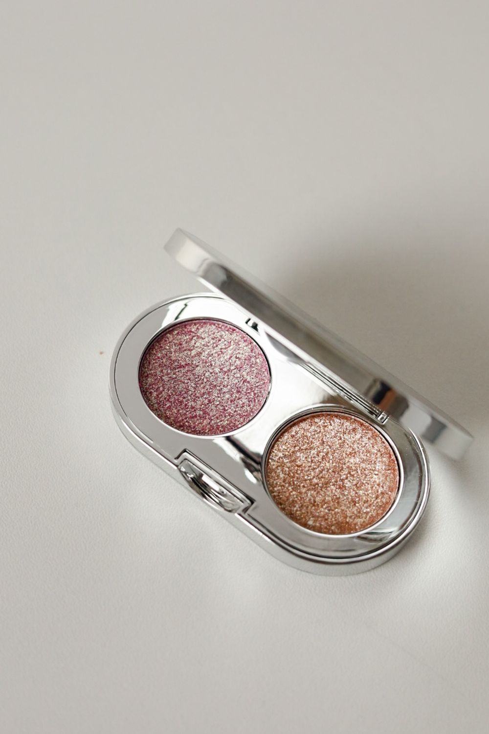 Тени-спарклы для век MAKEUPSTOREKZ DOUBLE SPARKLES - SPACE ECHO DS02