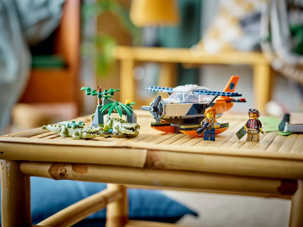 Конструктор LEGO City 60425 Исследователь джунглей: Водный самолет