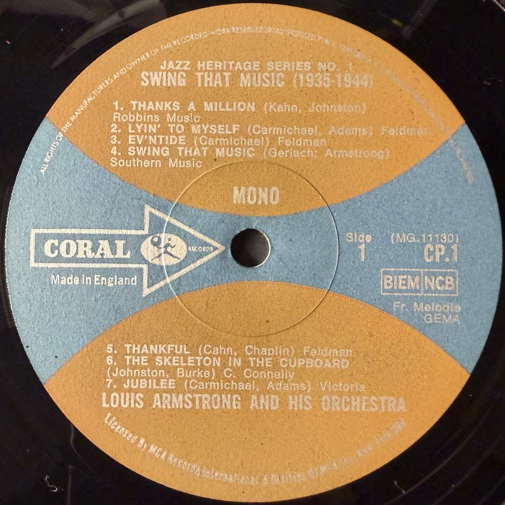 Louis Armstrong And His Orchestra ‎– (1935-44) - Swing That Music (Англия)