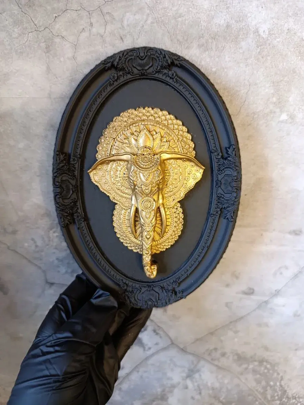 Барельеф на стену из гипса Слон