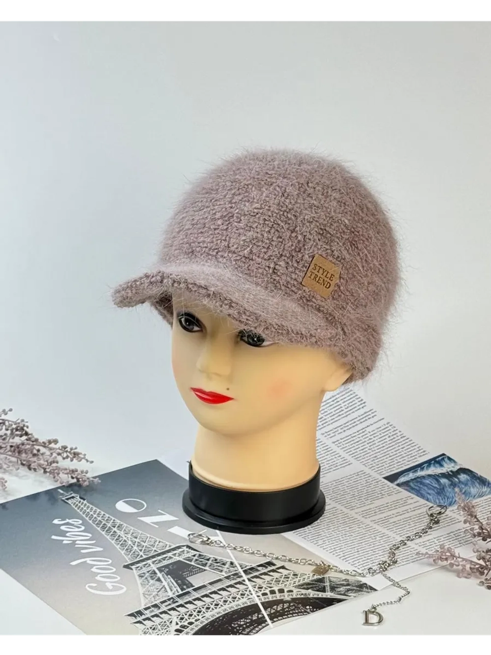 Шапка кепи зимняя с козырьком