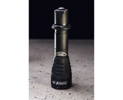 Тактический фонарь Armytek Predator (зелёный свет)