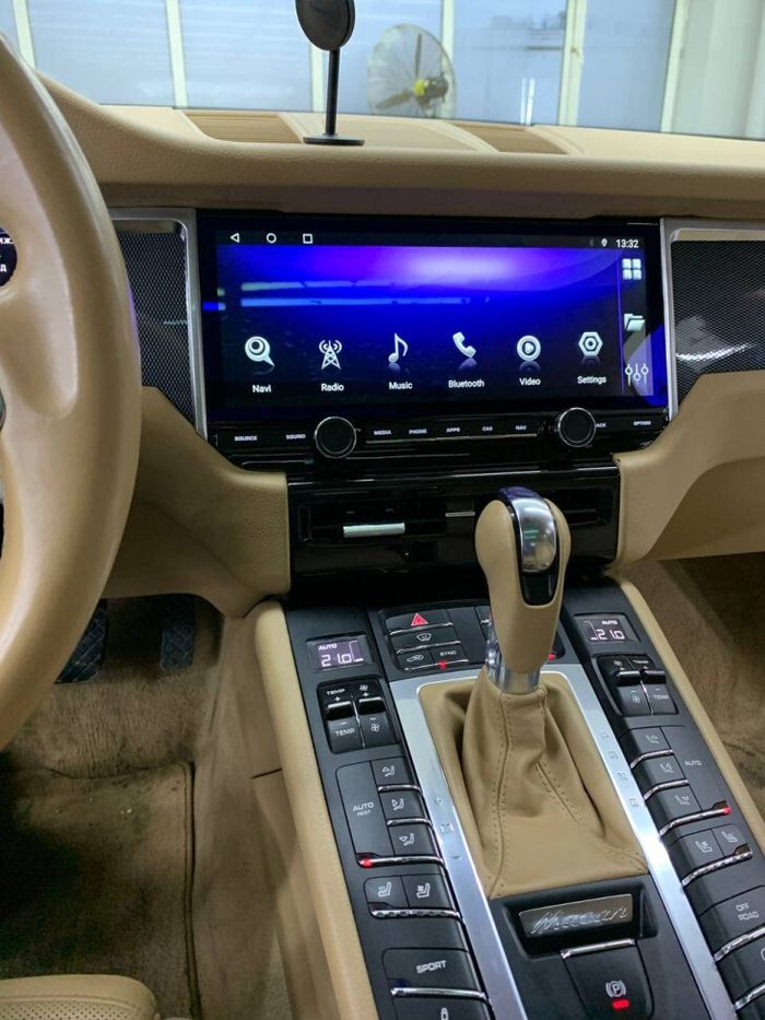 Магнитола для Porsche Macan 2014-2016 (CDR3.0/PCM3.0) - Kuberg KP-P1202 монитор 12.3" на Android 10, Быстрая, CarPlay, 4G SIM-слот