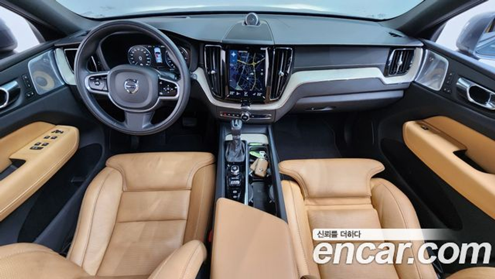Volvo XC60 D4 — 2018