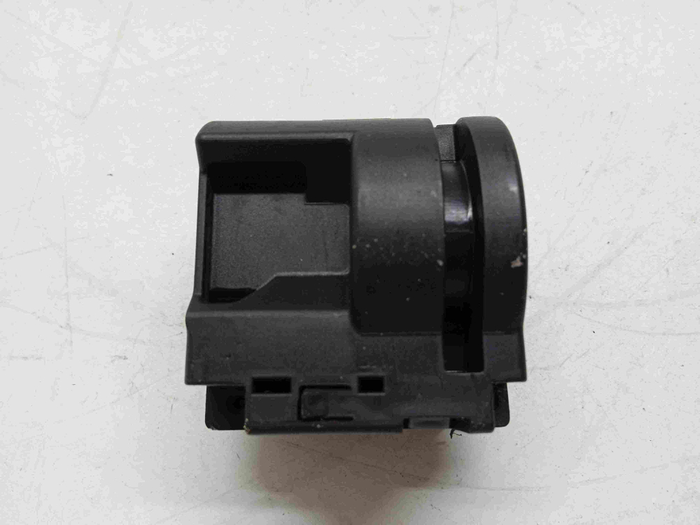 LST53977X ктп29 Редуктор ножки для посудомоечной машины Indesit LST53977X б/у