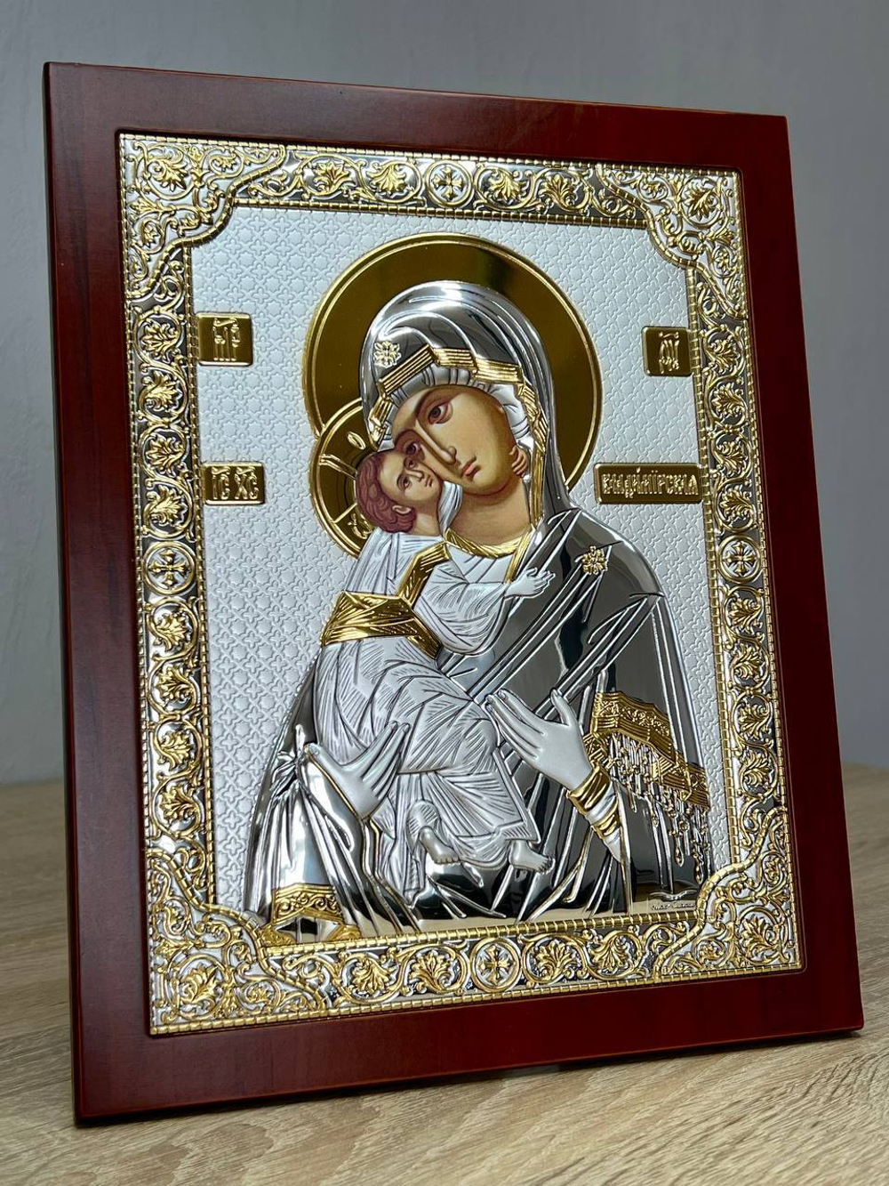 Владимирская БМ, икона прямоугольная с рамкой, красное дерево 210х260
