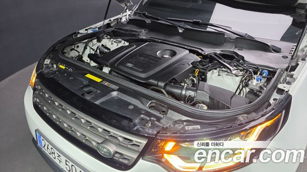 Land Rover Discovery 2.0 SD4 SE — 2019