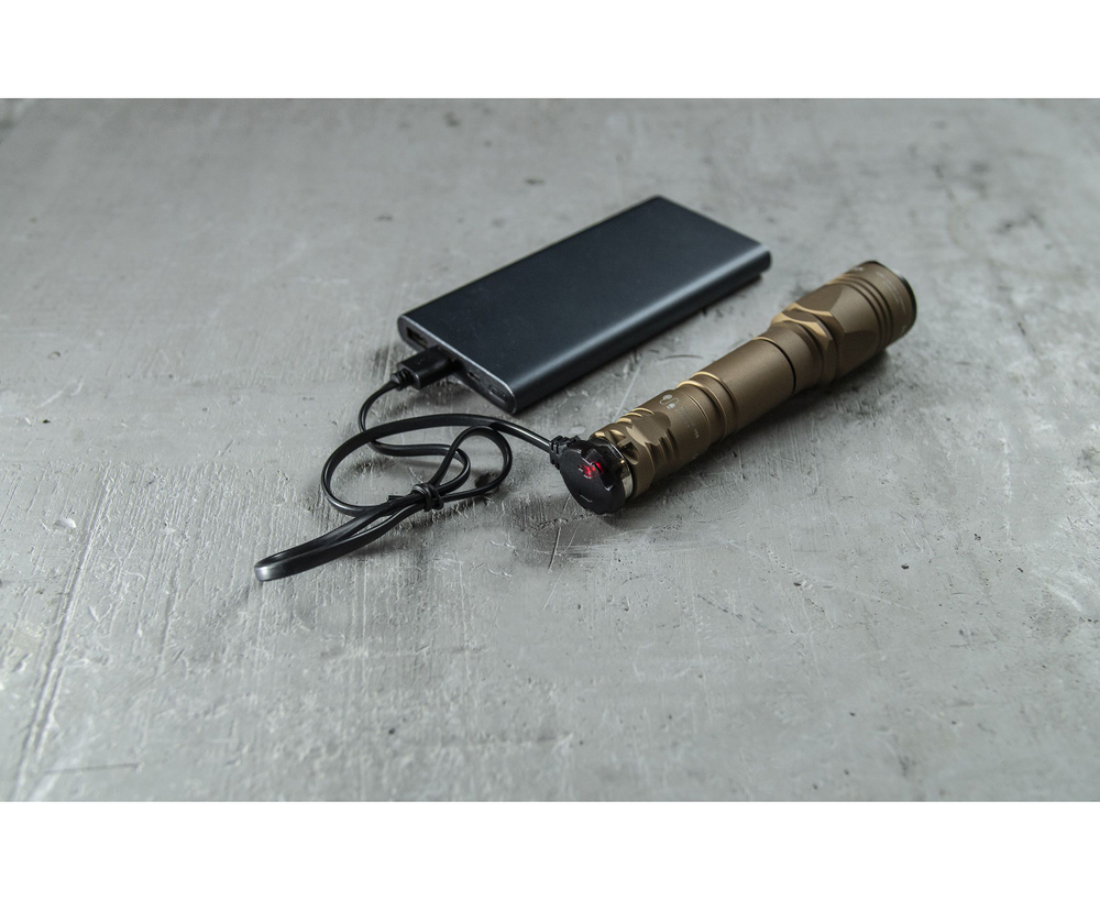 Armytek Dobermann Pro Magnet USB Sand (теплый свет)