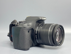 Canon 600D kit 18-55mm IS ll 27.000 кадров