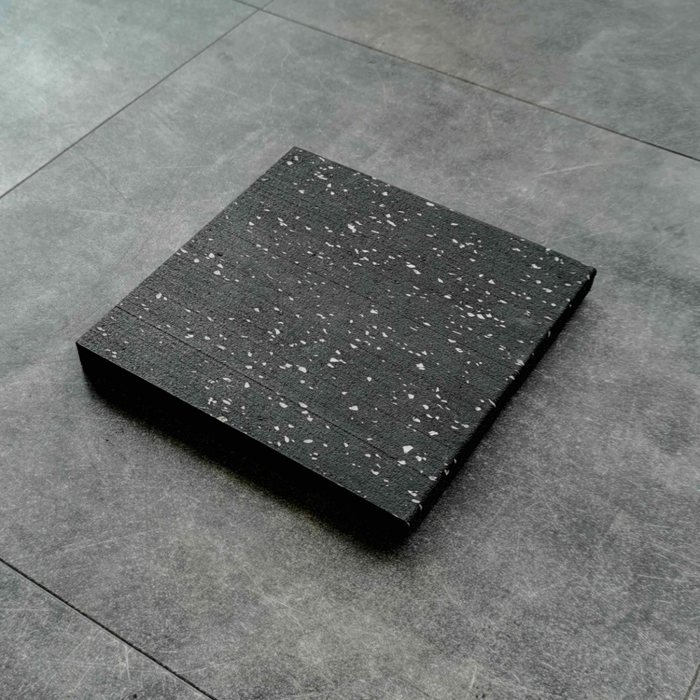 Плитка резиновая (Sport Рlit Premium) 1000x1000x40 мм PROFI-FIT
