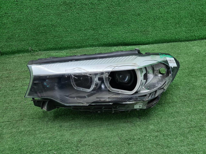 Фара левая BMW 5er G30 (2017-2020) LED