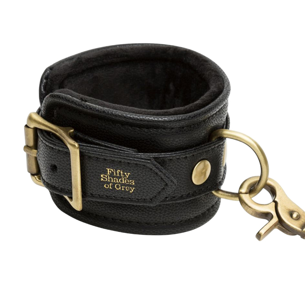 Черные наручники Fifty Shades of Grey Bound to You Faux Leather Wrist Cuffs