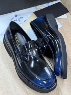 Лоферы Prada