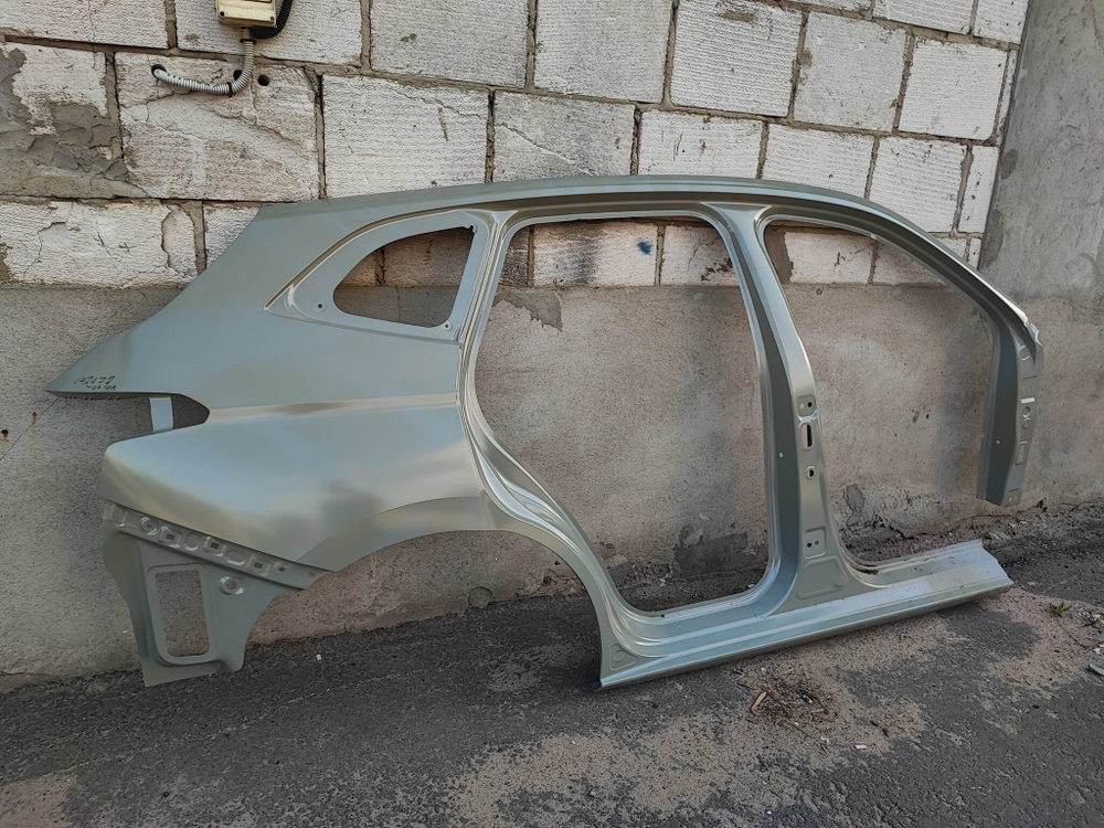 Боковина правая Haval Jolion 21-24 Новая Оригинал 5401102XST01A