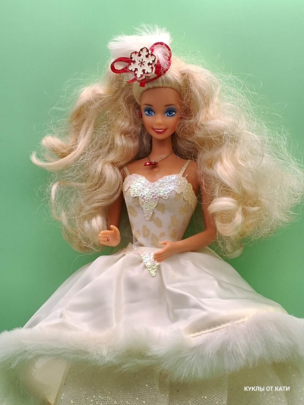 Кукла Барби винтаж коллекционная 1989 Happy Holidays Barbie (Special Edition) 034243