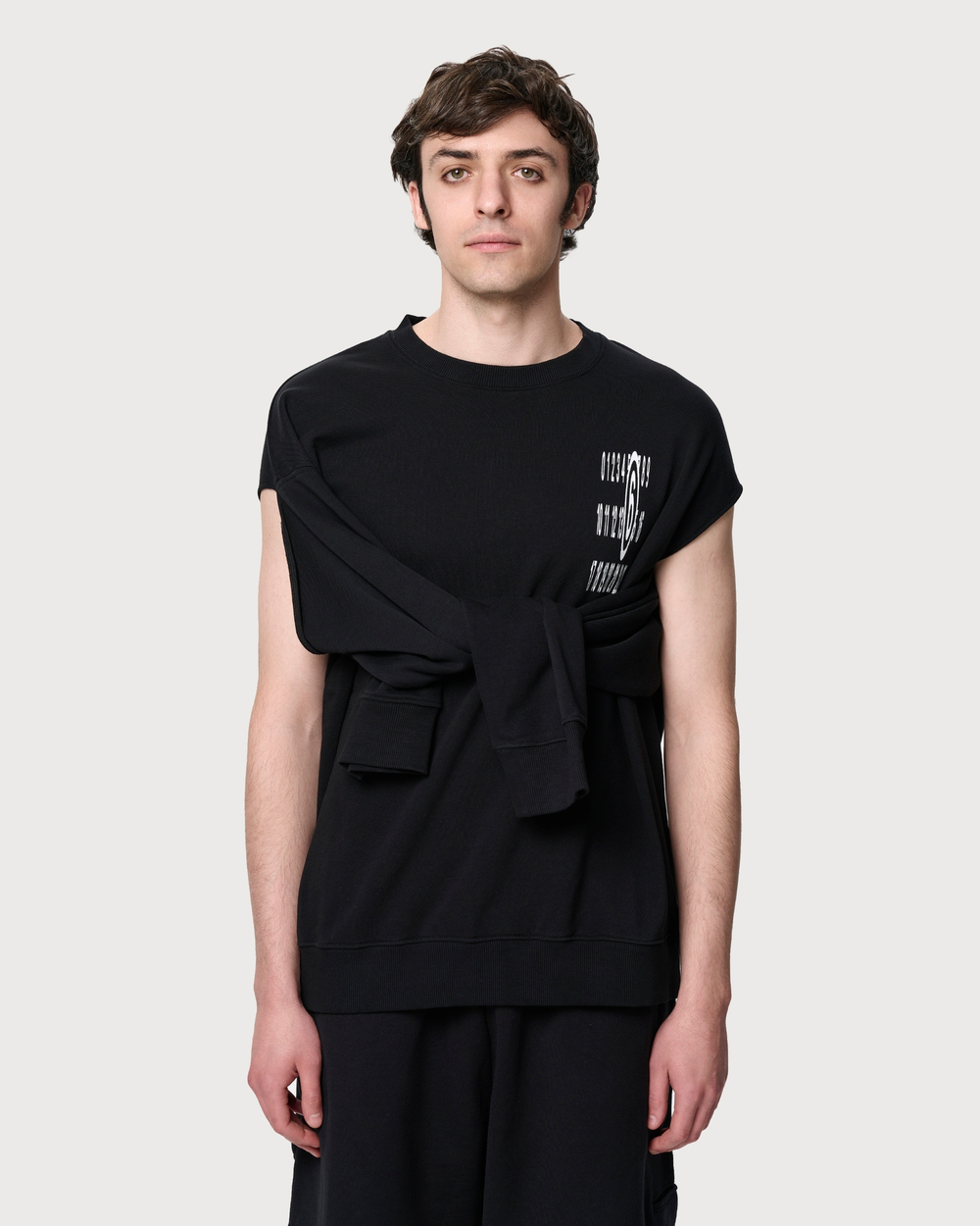 MM6 MAISON MARGIELA СВИТШОТ-ТРАНСФОРМЕР МУЖСКОЙ С ЛОГОТИПОМ БРЕНДА