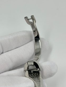 Часы Gucci 6800L