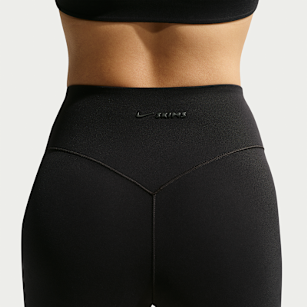 Женские шорты 8 см NikeSKIMS Studio Stretch - Nike