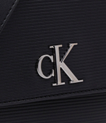 Сумка-мессенджер CALVIN KLEIN JEANS - черный(K60K611226)
