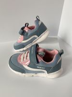 Новые кроссовки Geox, 23