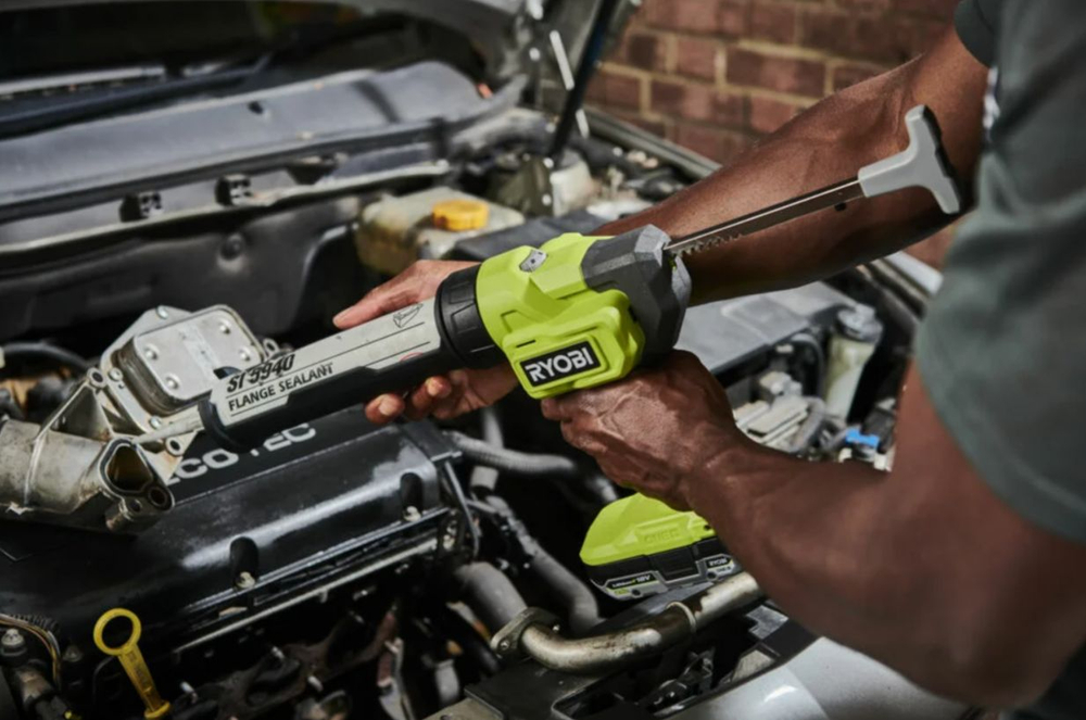 Клеевой пистолет Ryobi 18В RGLM18-0 5133005001