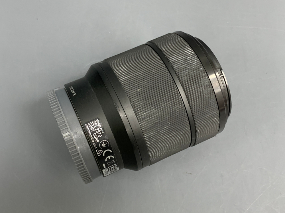 Sony 28-70mm 3.5-5.6 OSS
