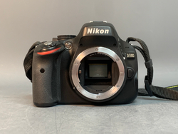 Nikon D5100 Kit 18-55mm 3.5-5.6G VR 8.888 Кадров