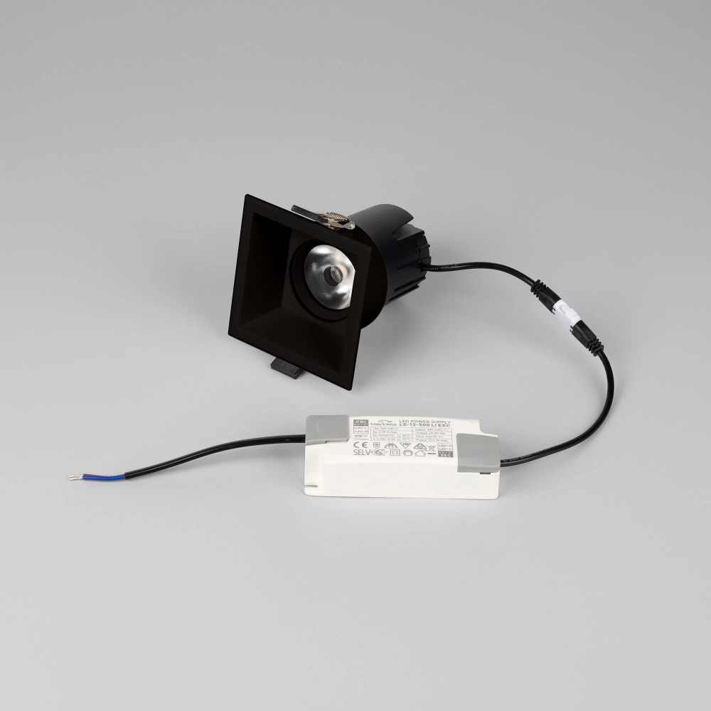 Светильник MS-FLOW-BUILT-S85x85-12W Warm3000 (BK, 38 deg, 230V) (Arlight, IP20 Металл, 5 лет) 055923
