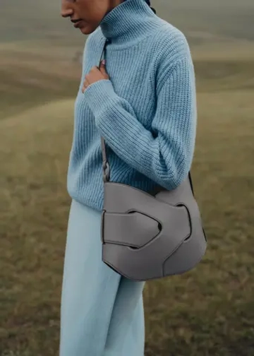 POLENE СУМКА NODDE HOBO, КАМЕННЫЙ