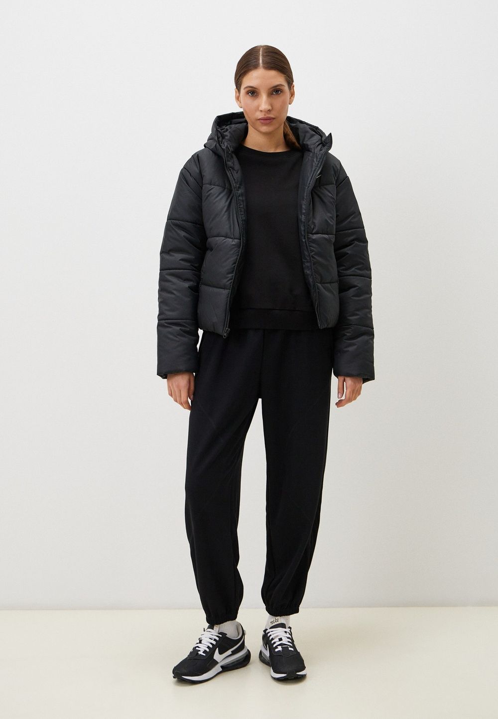 Куртка утепленная женская NIKE W NSW TF SYNFL NK CLSC PFR
