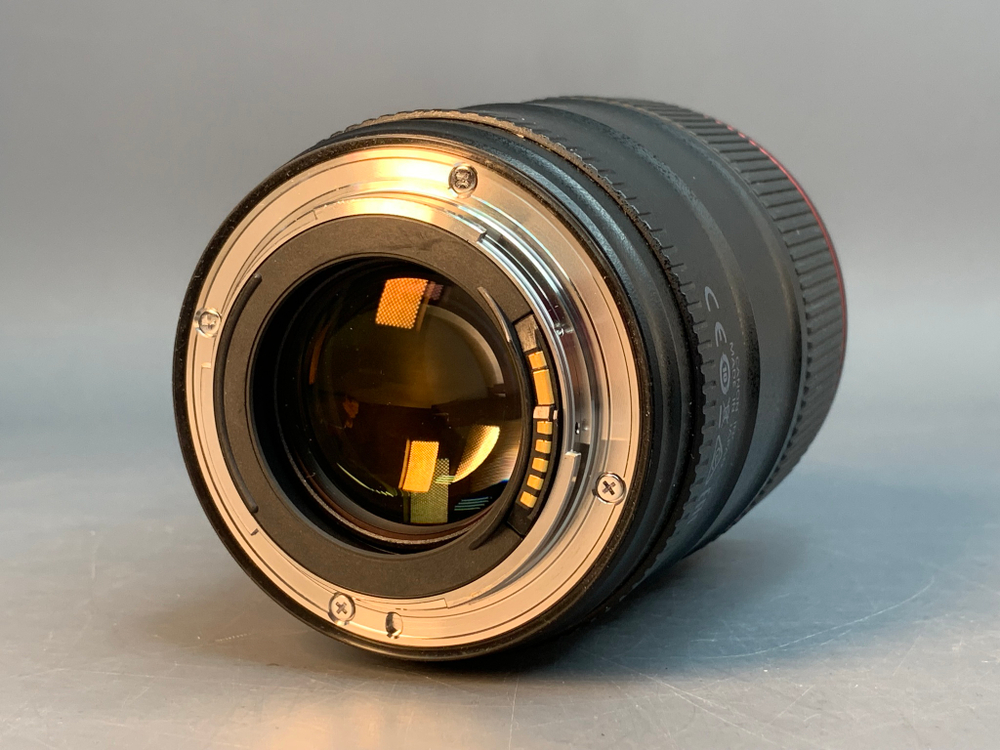 Canon EF 35mm 1.4L II USM