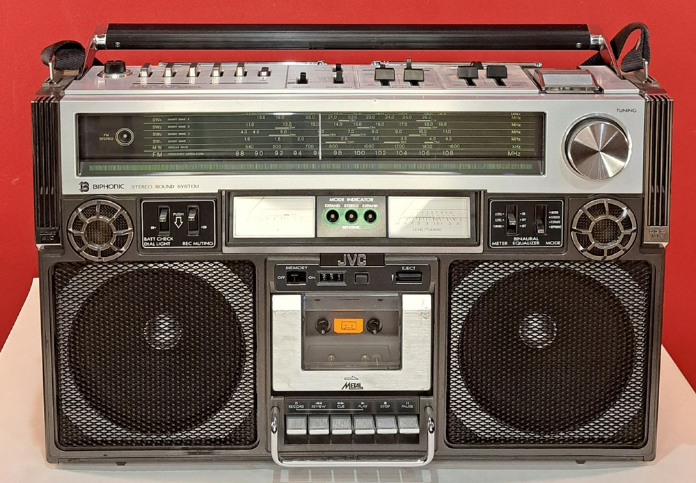 Магнитола JVC -838