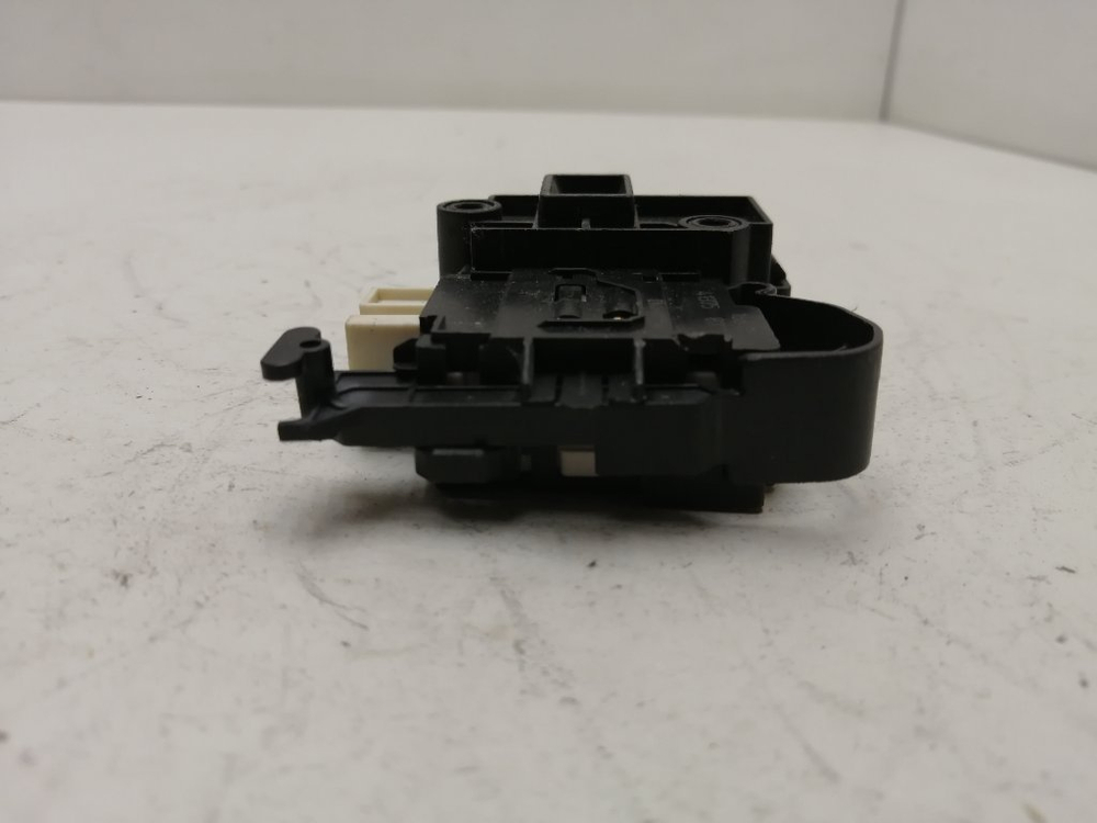 HW60-12266AS кт92 Блокировка люка для стиральной машины Haier 16602 б/у