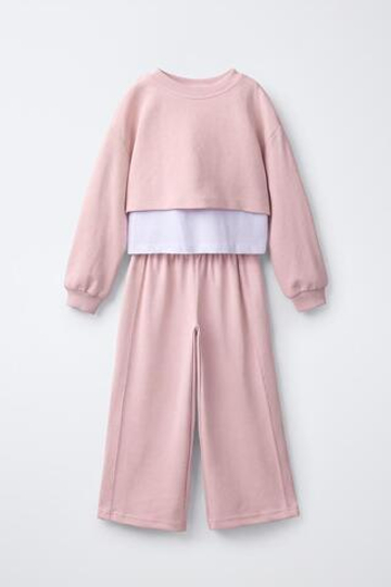 ZARA КОМПЛЕКТ ИЗ ТОЛСТОВКИ И БРЮК WIDE LEG, ЛИНЯЛЫЙ РОЗОВЫЙ
