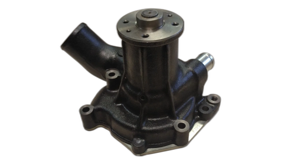 Насос водяной TCM FD50-100Z8 ISUZU 6BG1 Z1136500180
