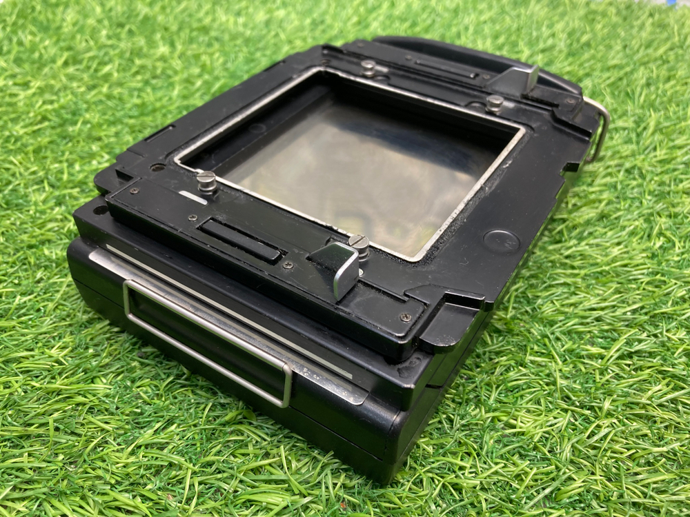 Mamiya Polaroid Film Back Holder W/P adapter