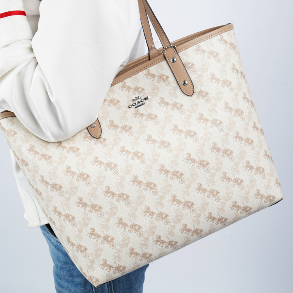 Сумка COACH City Reversible 33 PVC Tote, 91107-SVQB9