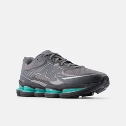 Кроссовки мужские NEW BALANCE 2000
