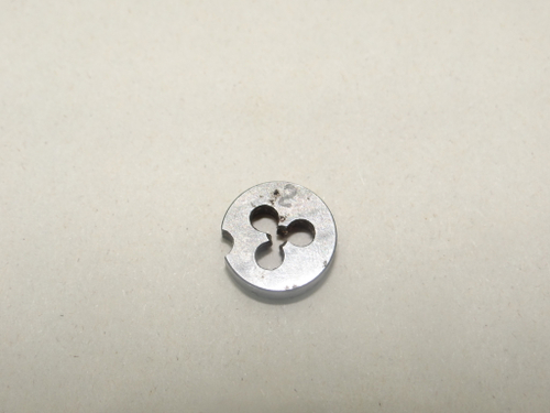 Плашка М2х0,4 (основной шаг)  d=12мм