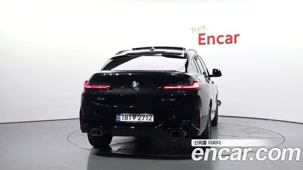 BMW X4 xDrive20i M Sport — 2024