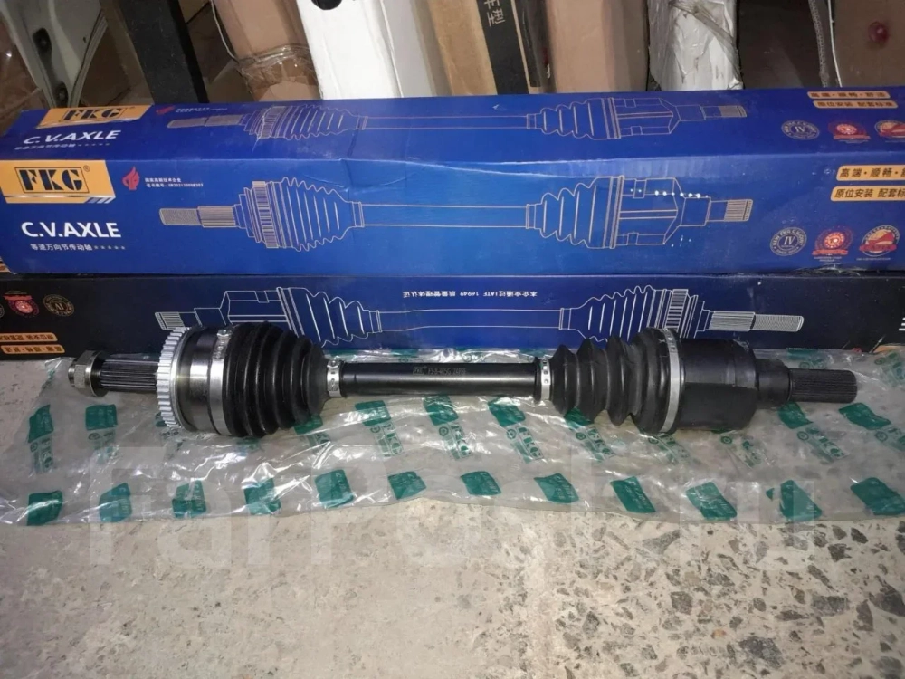 Привод левый Dong Feng AX7 (AКПП) 4901014