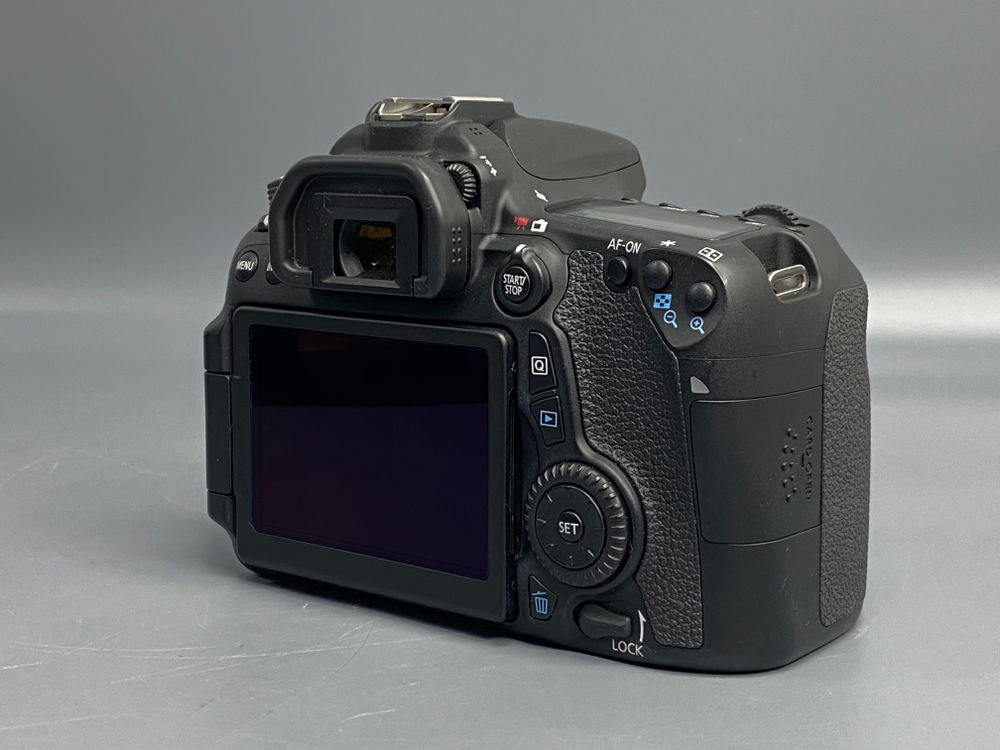 Canon EOS 70D 3 000 кадров
