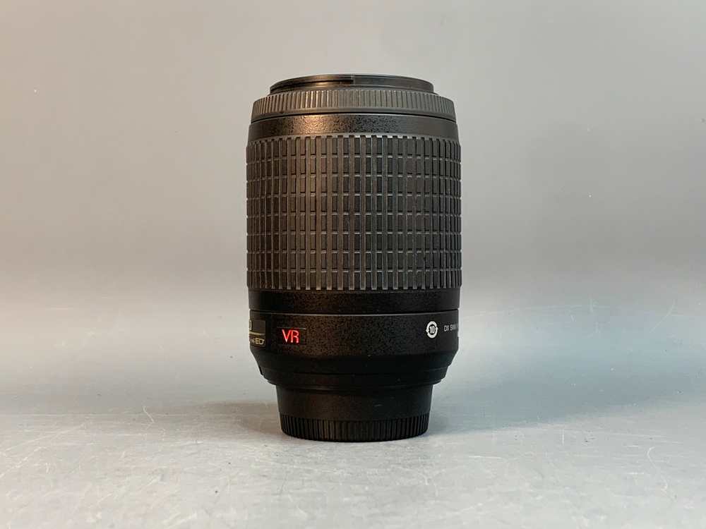 Nikon 55-200mm 4-5.6G AF-S Nikkor DX VR ED IF