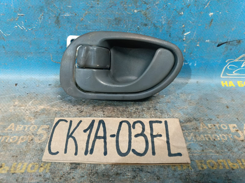 Ручка двери передней левой салонная MITSUBISHI LANCER 1998