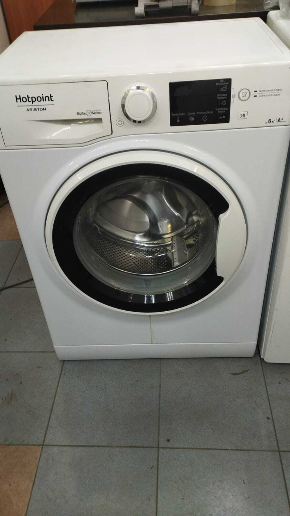 Стиральная машина Hotpoint-Ariston RST 601 W фронтальная 6 кг, загрузка, 1000 об./мин., б/у