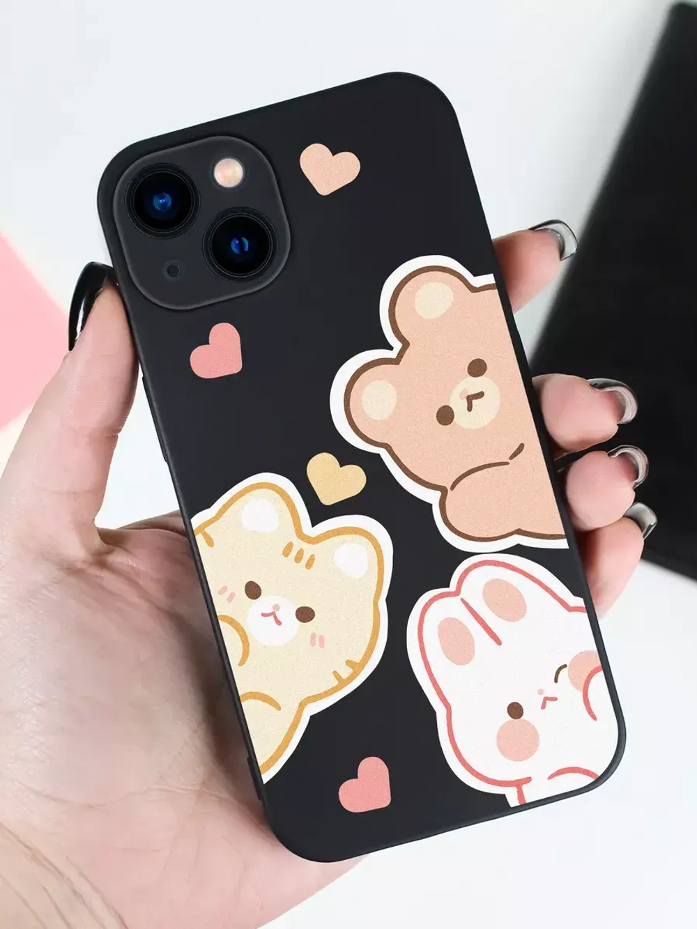Чехол на iPhone 15 с принтом